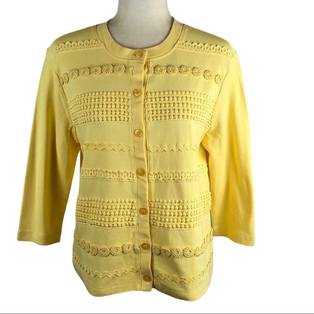Baxter & Wells Yellow Crochet Trim Cardigan